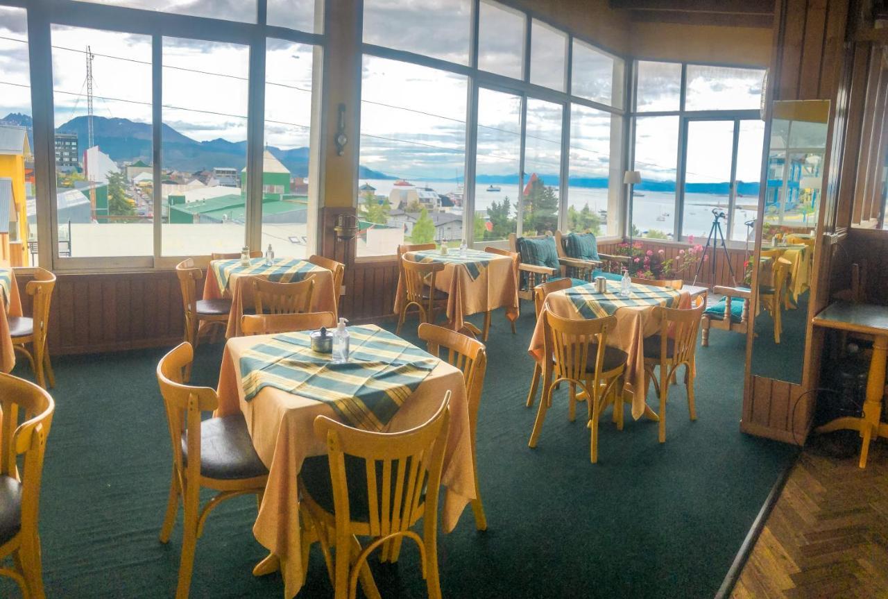 Hotel Mustapic Ushuaia Exterior photo