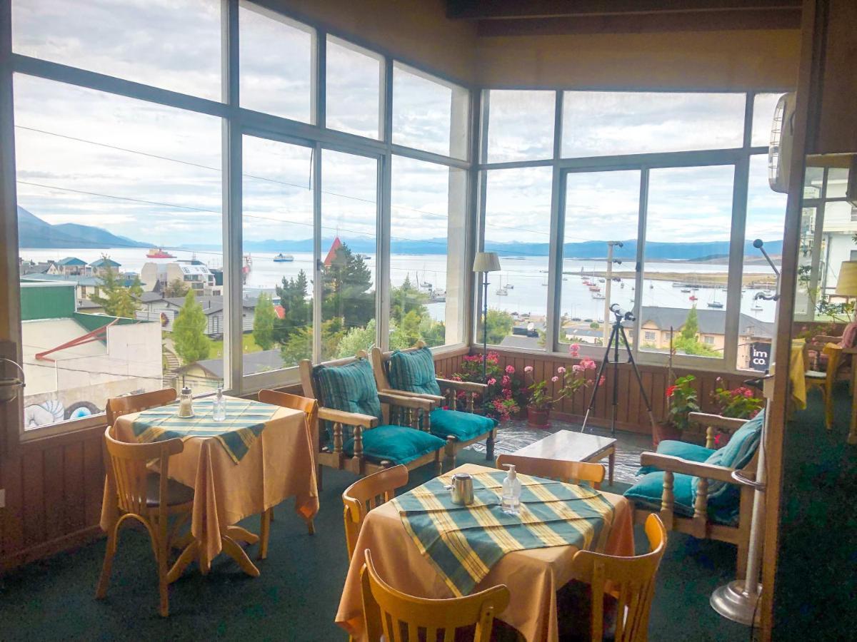 Hotel Mustapic Ushuaia Exterior photo